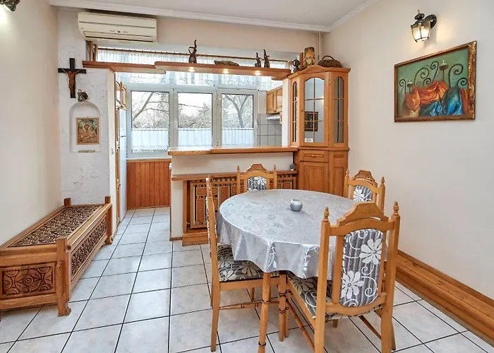 бриз Apartmán *