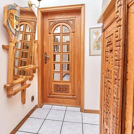 бриз Apartment Burgas